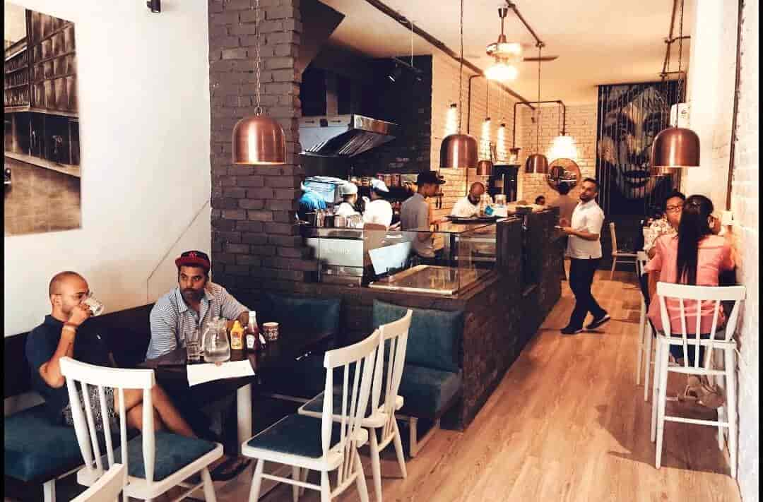 Top Book Cafe in Chandigarh Sector 32, Chandigarh near me Justdial