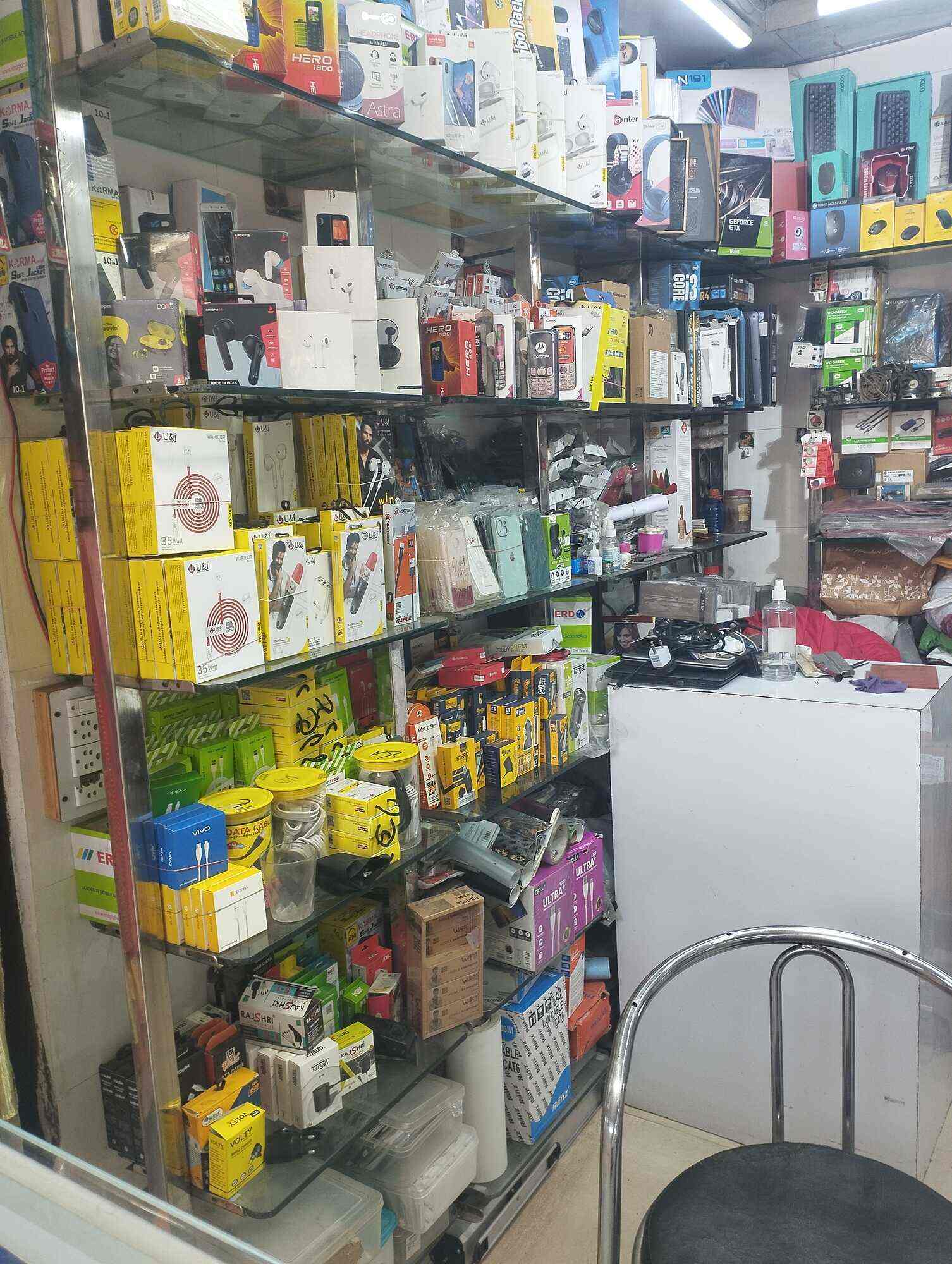 Mr Fixit Computer in Chandigarh Sector 15,Chandigarh Best Electronic