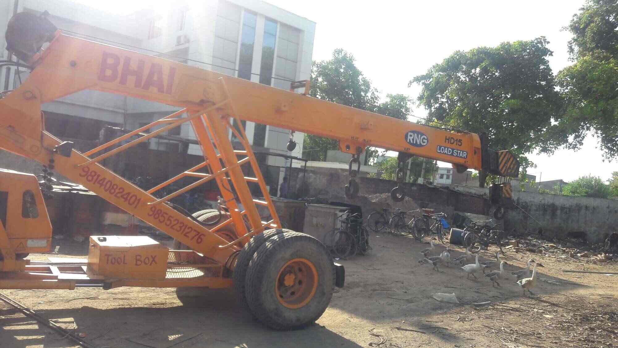 Top Crane Service Providers in Industrial Area Phase 8 Best Crane