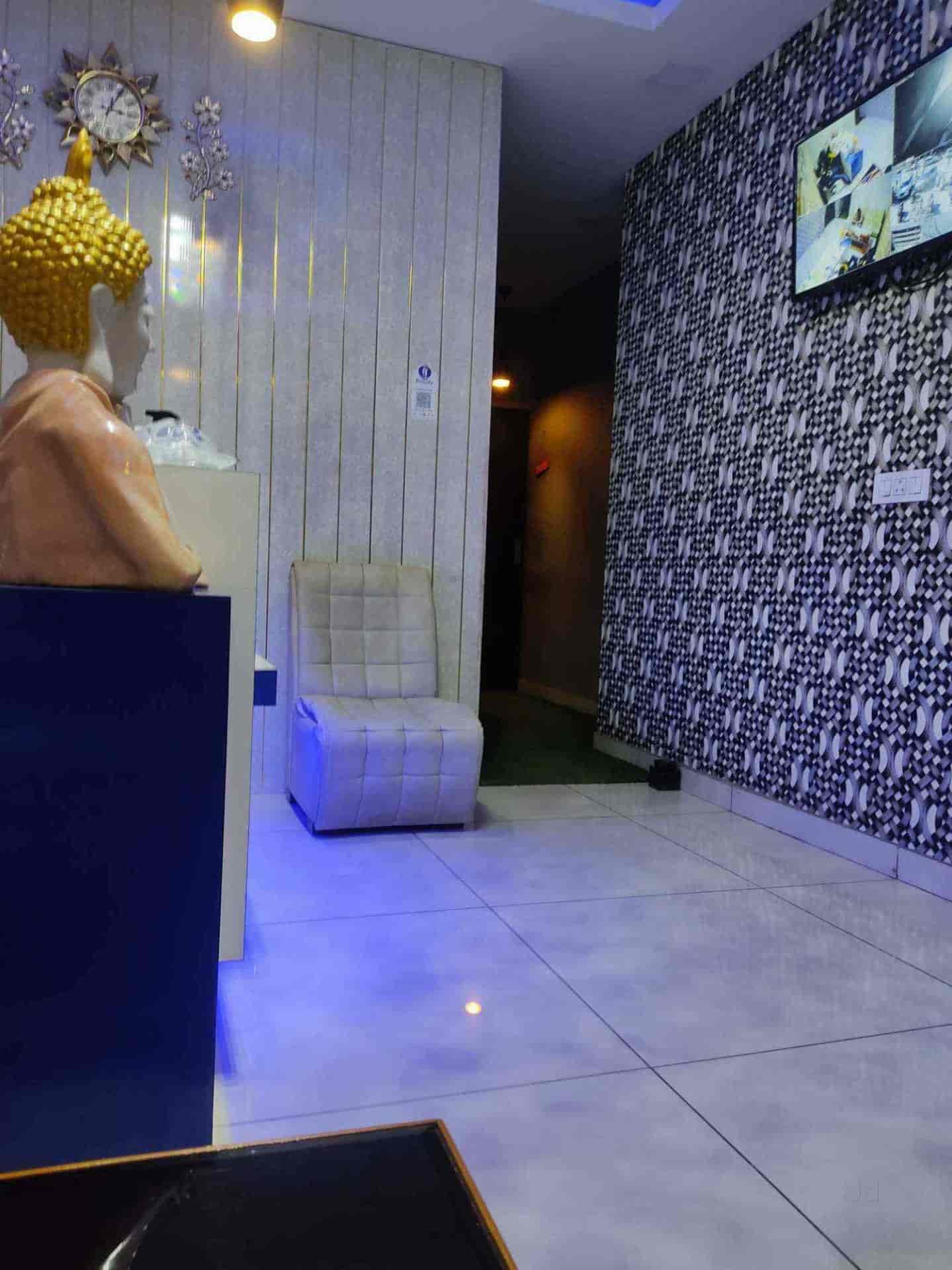 La Paradise (Spa) in Vip RoadZirakpur HO,Chandigarh Best Ayurvedic