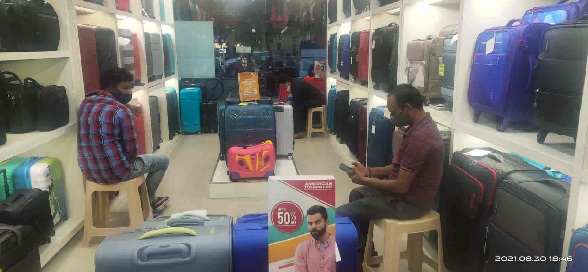 Top American Tourister Trolley Bag Manufacturers in Nashik ट्राली बैग