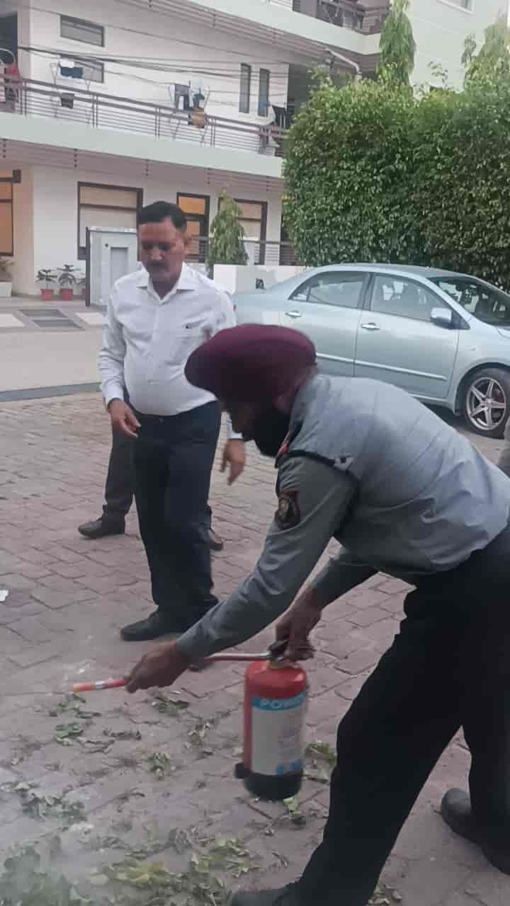 Top Security Services in Chandigarh Best Security Guard Services