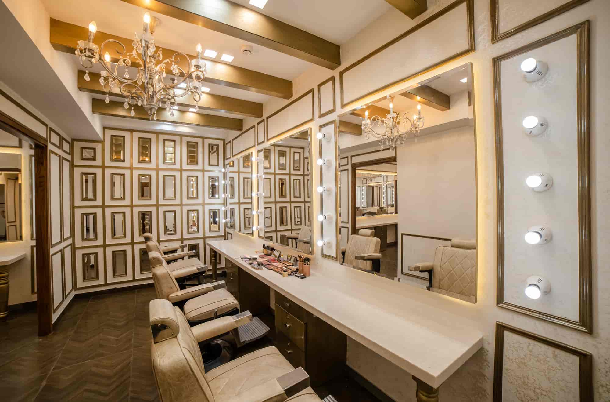 Affinity Luxury Salon in Chandigarh Sector 9c,Chandigarh Best Beauty Salons in Chandigarh