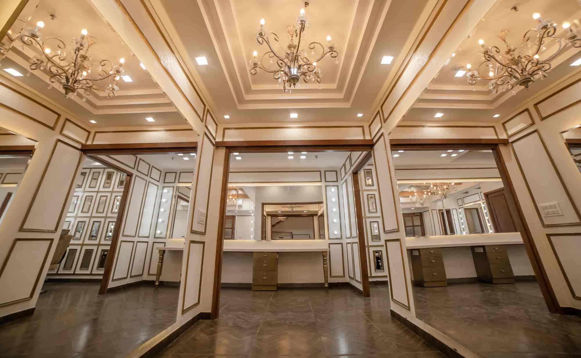 Affinity Luxury Salon in Chandigarh Sector 9c,Chandigarh Best Beauty Salons in Chandigarh