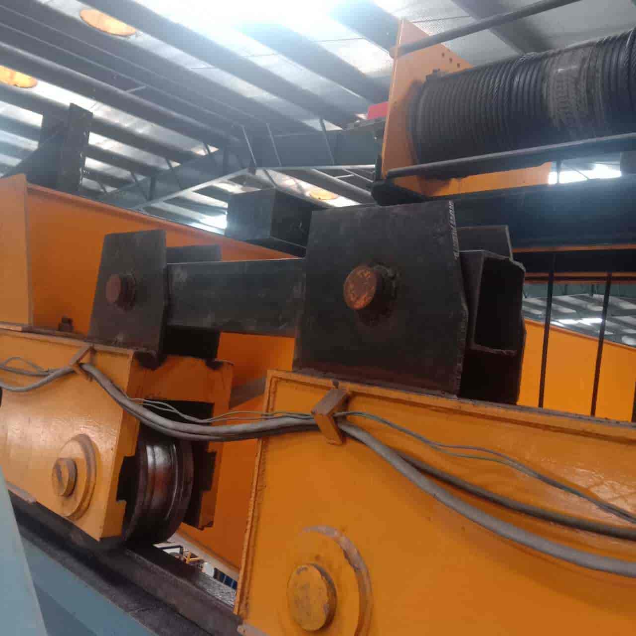 Top Hydraulic Crane Manufacturers in Lucknow हाइड्रोलिक क्रेन