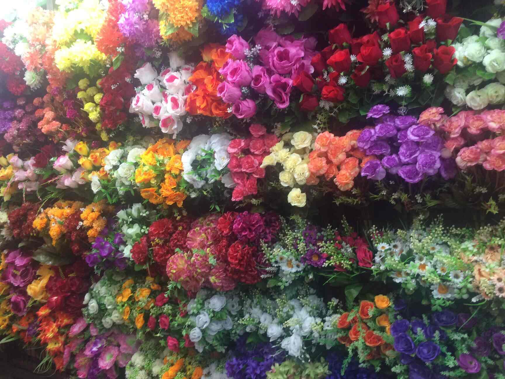 Top Christmas Decoration Material Wholesalers in Parrys, Chennai