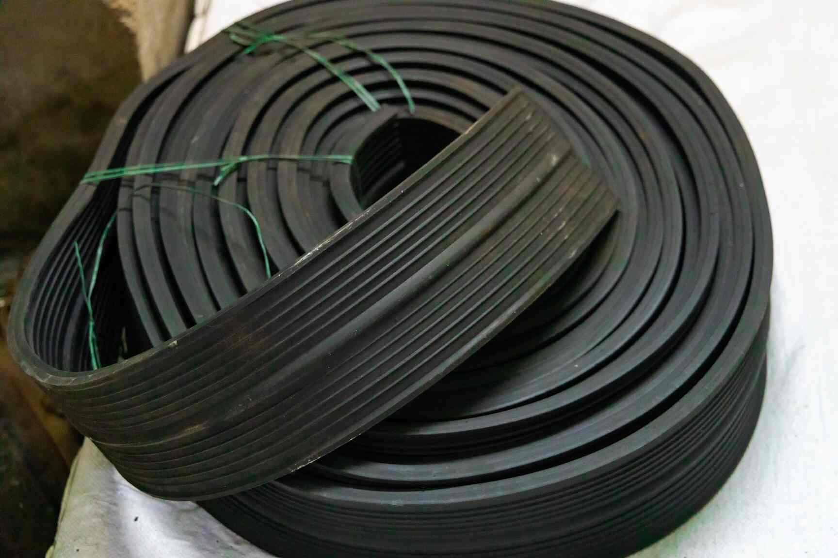 Top Silicone Rubber Sheet Dealers in Chennai सिलिकॉन रबर शीट डीलर्स