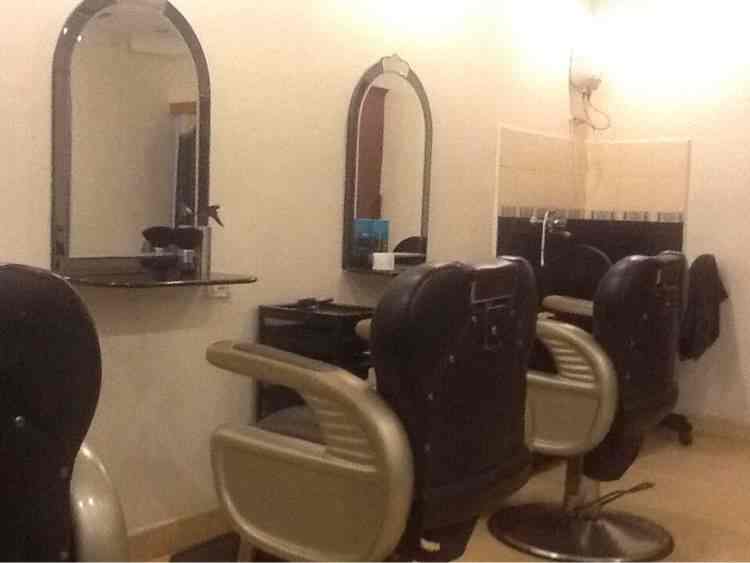 Ambuli Gents Beauty Salon in Alwarpet,Chennai Best Beauty Parlours in
