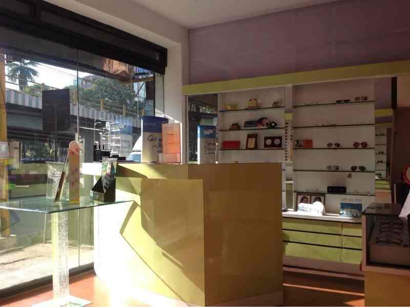 Lens & Frames in Kottivakkam,Chennai Best Bausch & LombDisposable