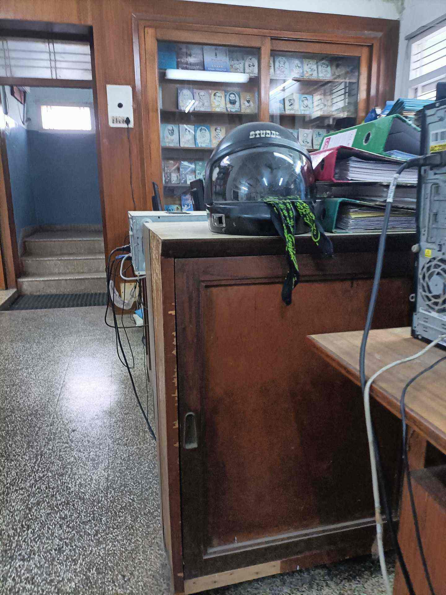 Printing Press in Koyambedu, Chennai प्रिंटिंग प्रेस, कोयम्बेदु