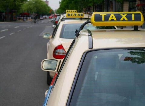 Top Call Taxi in Santhi Nagar-Thirumullaivoyal, Chennai - Best Call