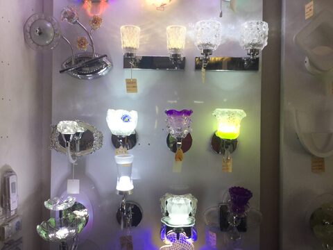 Light shops in parrys Clearance