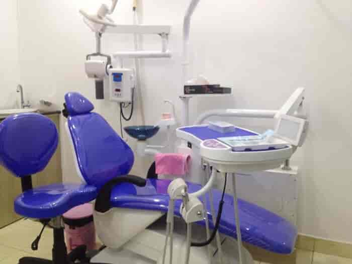 Dr. Nirmal John (Acura Dental Care) in Anna Nagar East,Chennai Best