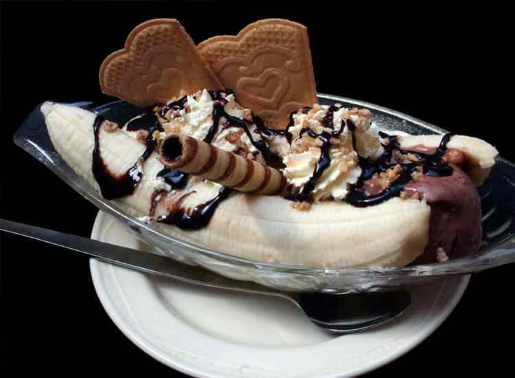 Cream En Creamy in Thiruvanmiyur,Chennai Order Food Online Best Ice