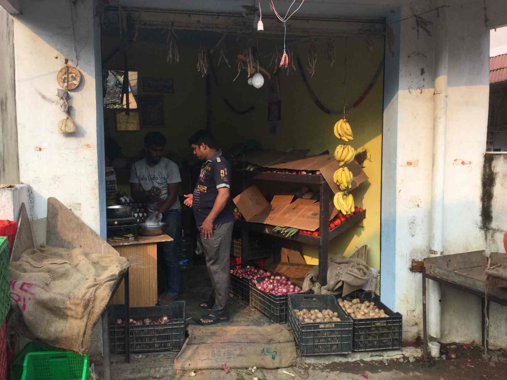 GJ Vegetable Mart in Kottivakkam,Chennai Best Vegetable Vendors in