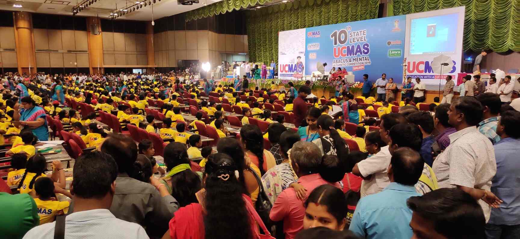 Top Music Classes For Guitar in Saligramam,Chennai Best Guitar