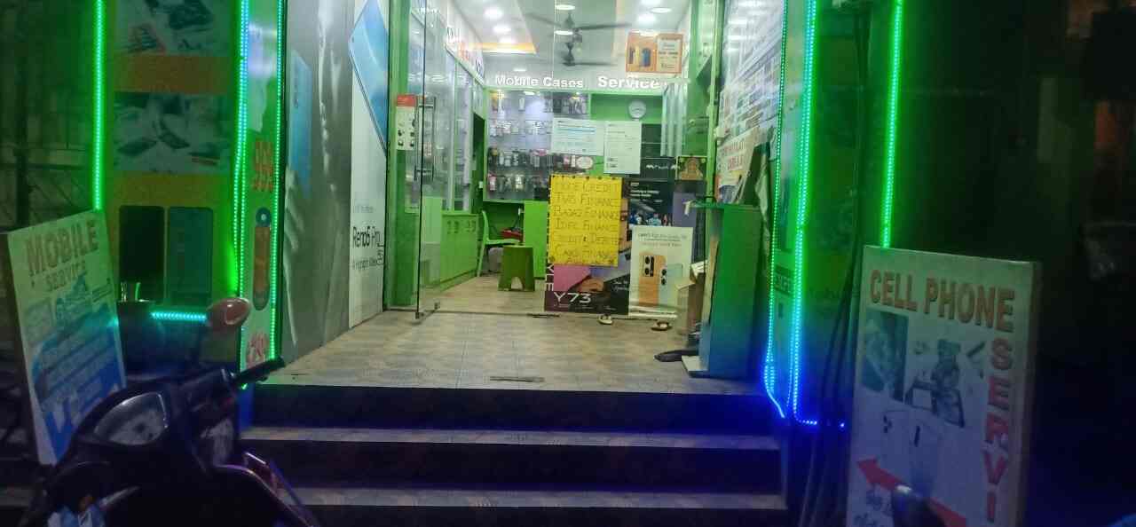 Care Computers & Mobile Accessories in Maduravoyal,Chennai Best