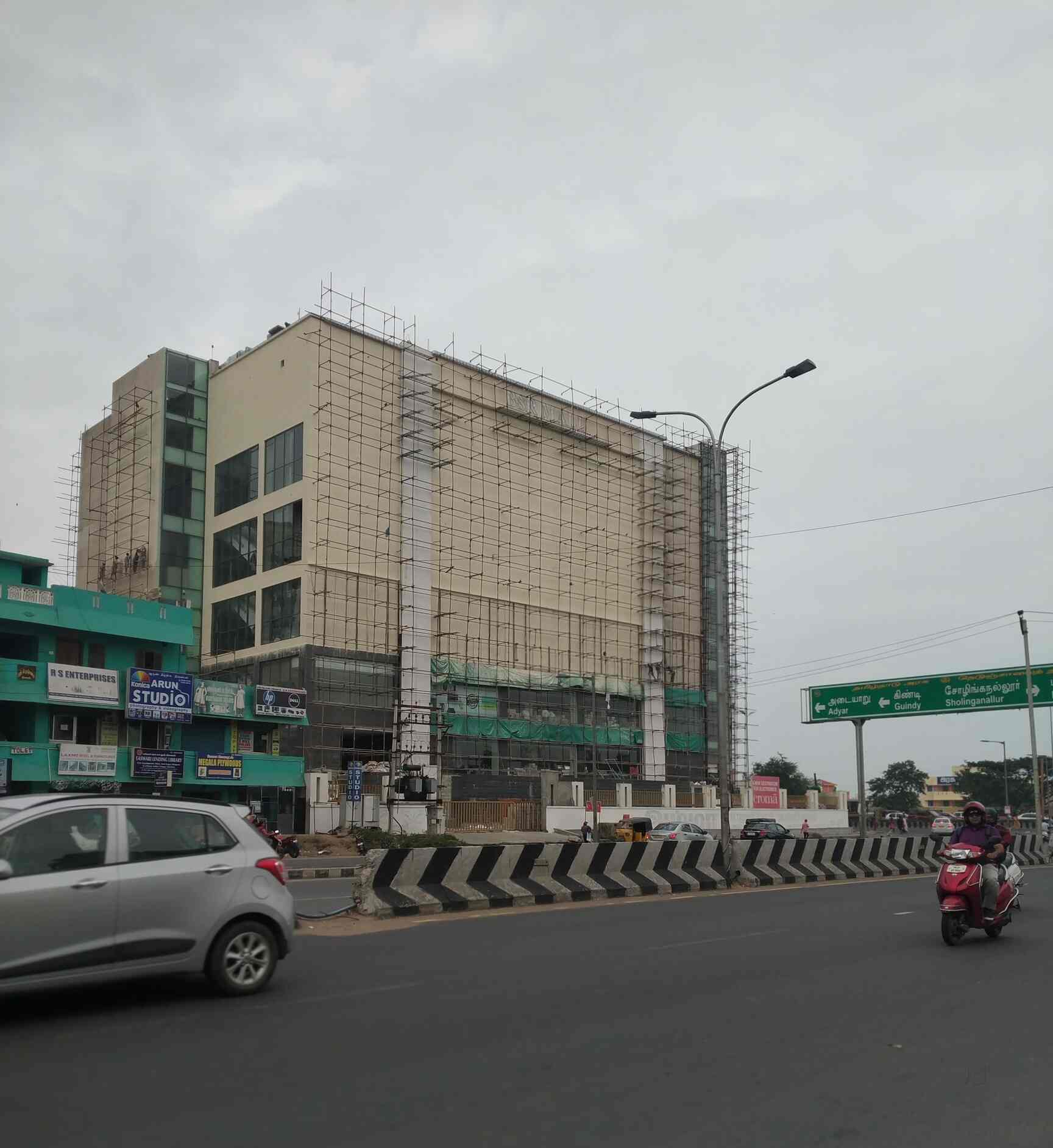 Bsr Mall, Thoraipakkam Malls in Chennai Justdial