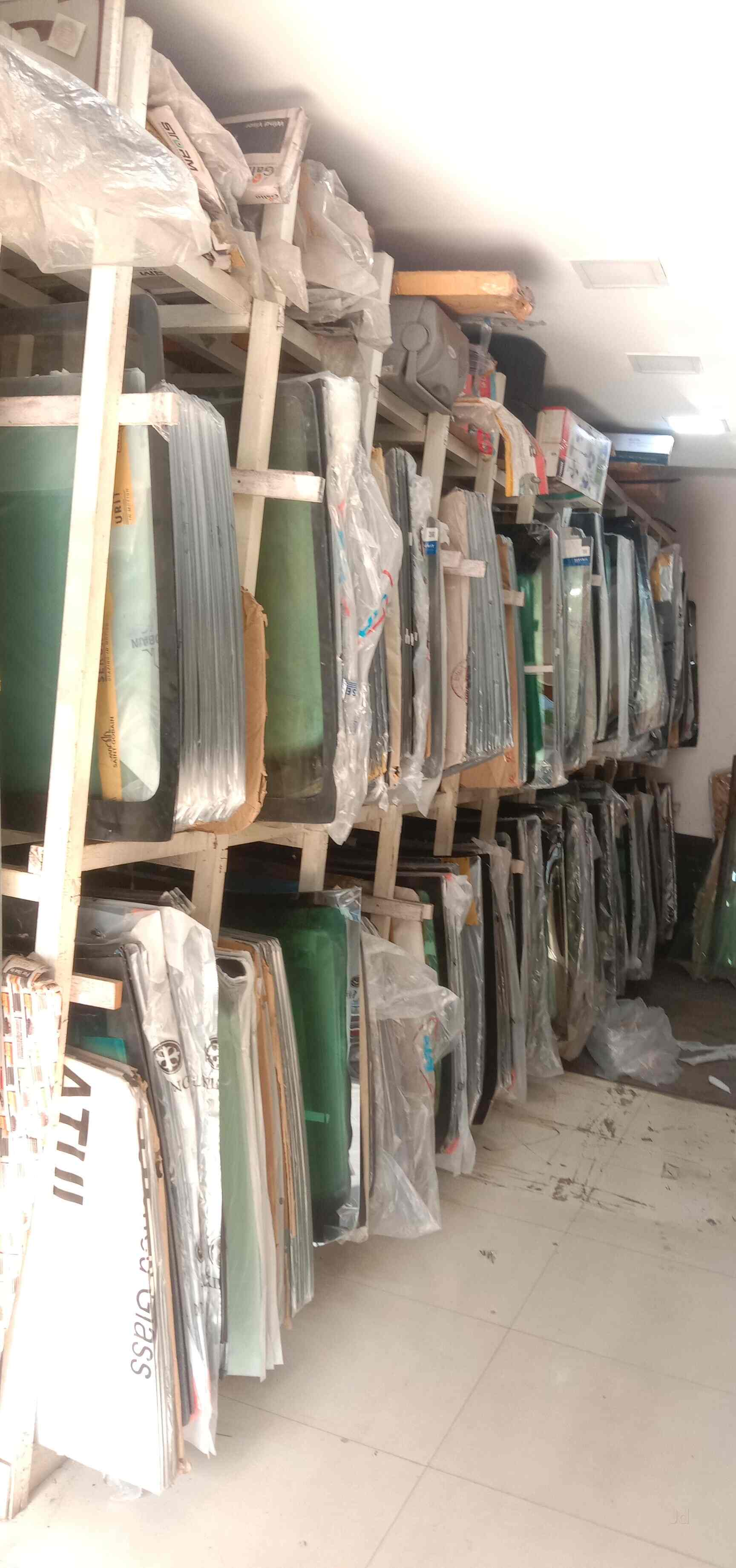 Calcutta Glass House in Mount Road,Chennai Best Car Window Glass