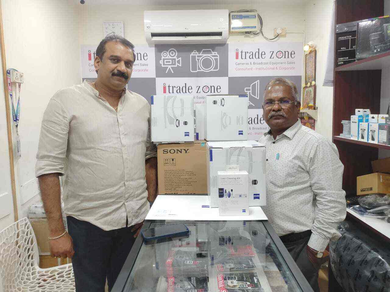 Top Elinchrom Camera Accessory Dealers in Chennai Best Elinchrom