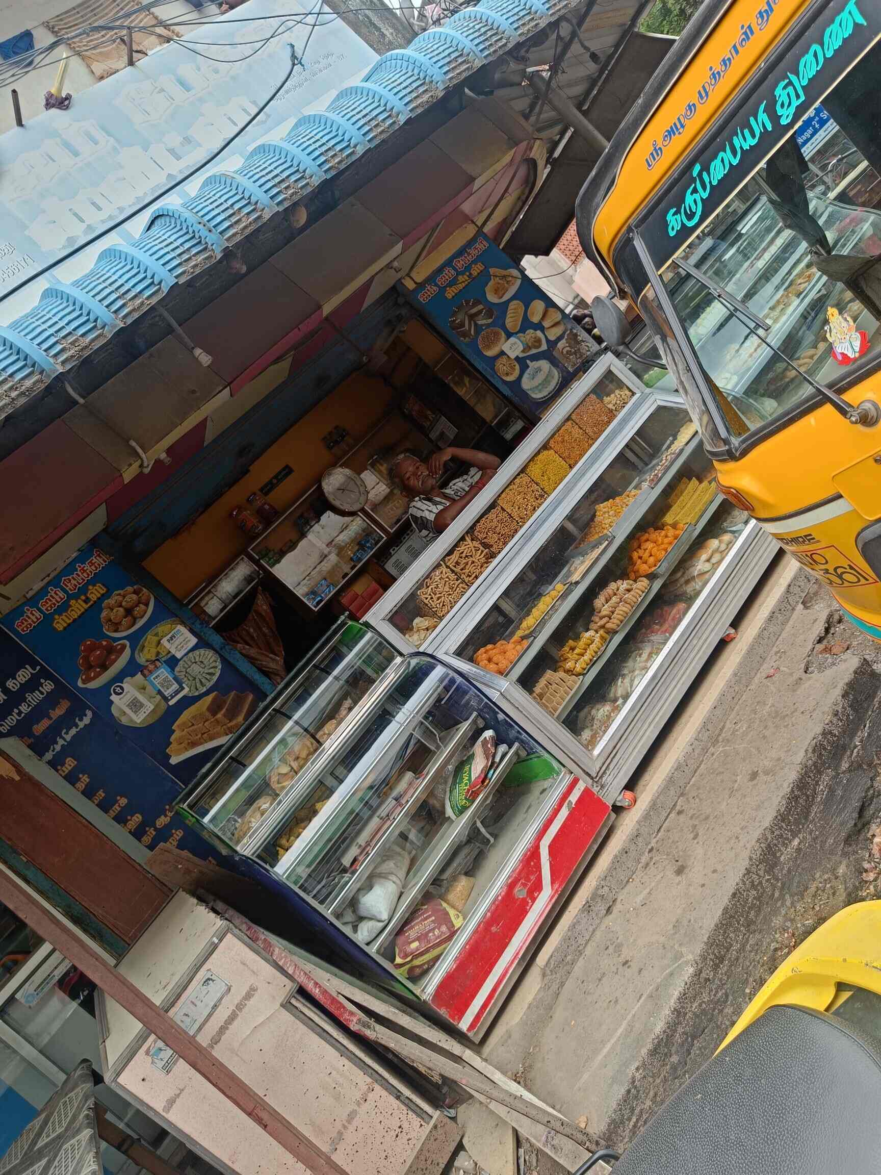 Zam Zam Bakery in Alwarthirunagar,Chennai Best Bakeries in Chennai