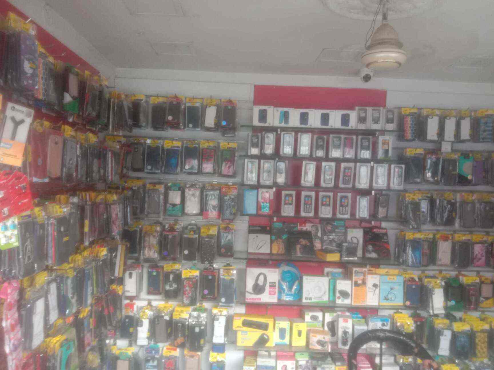 Supreme Mobiles in Madipakkam,Chennai Best OppoMobile Phone Repair