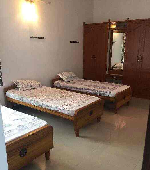 Book Akshaya Guest House in Thiruvanmiyur,Chennai Best Guest House in