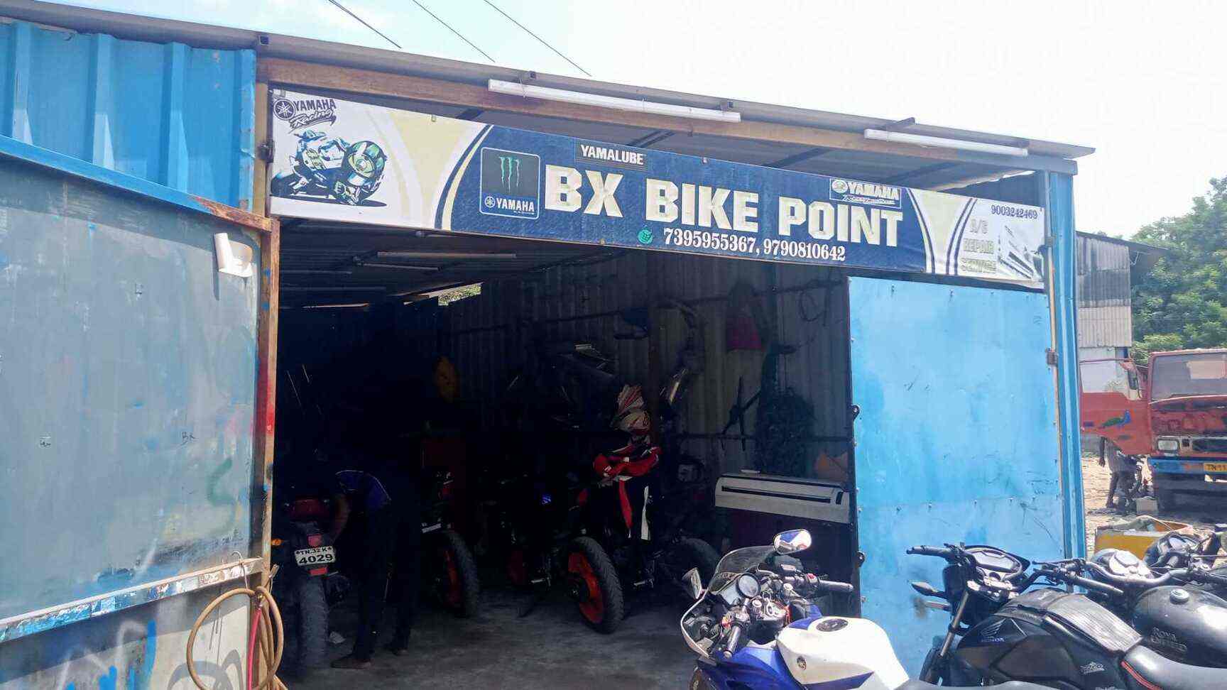 sri motors yamaha kattupakkam