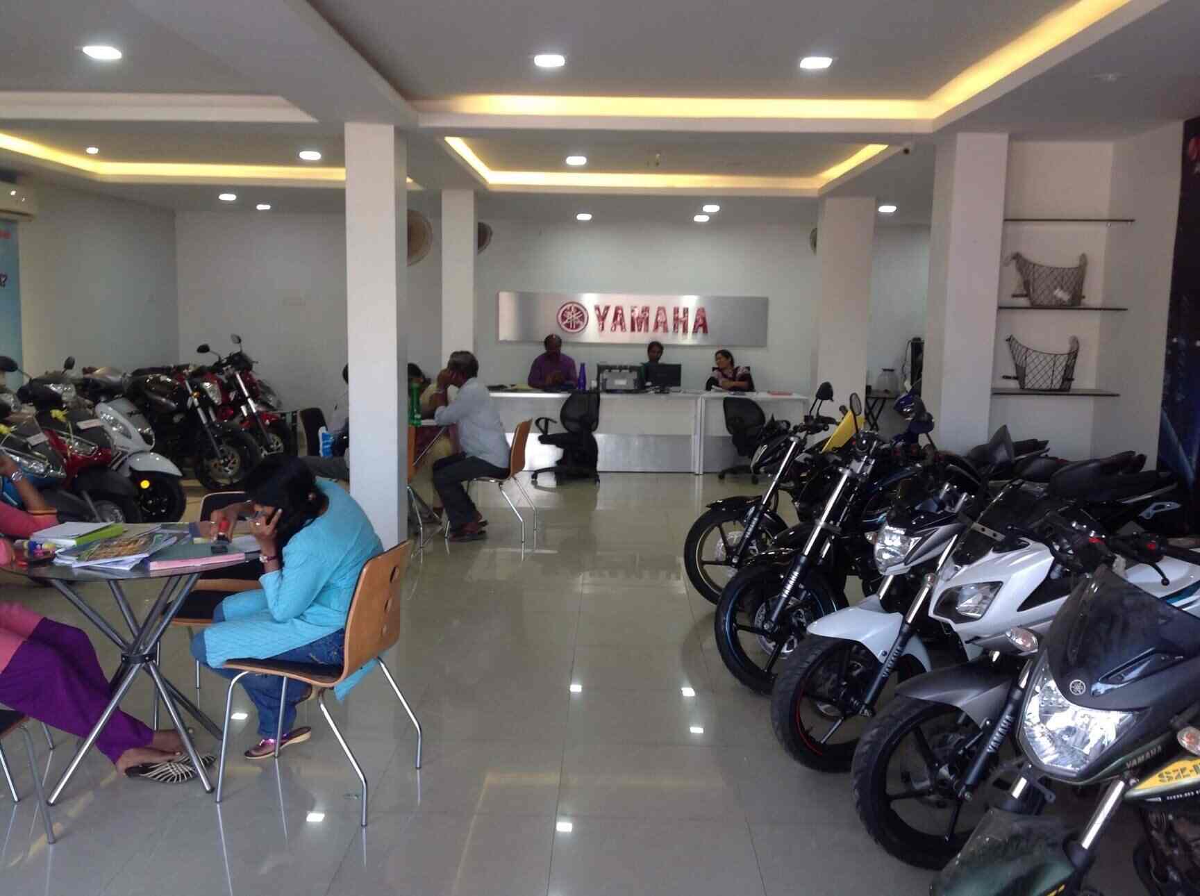 bikerz yamaha mudichur