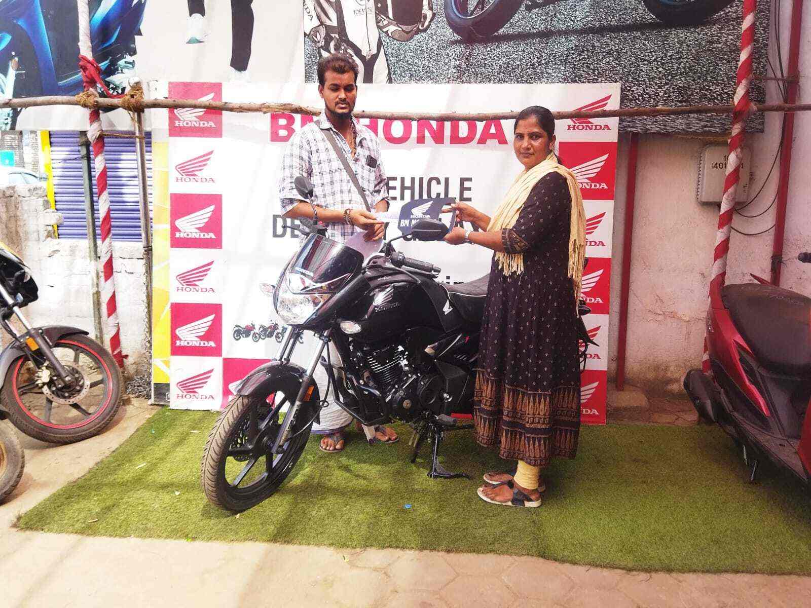 B M Motors in Manali,Chennai Best HondaMotorcycle Repair & Services