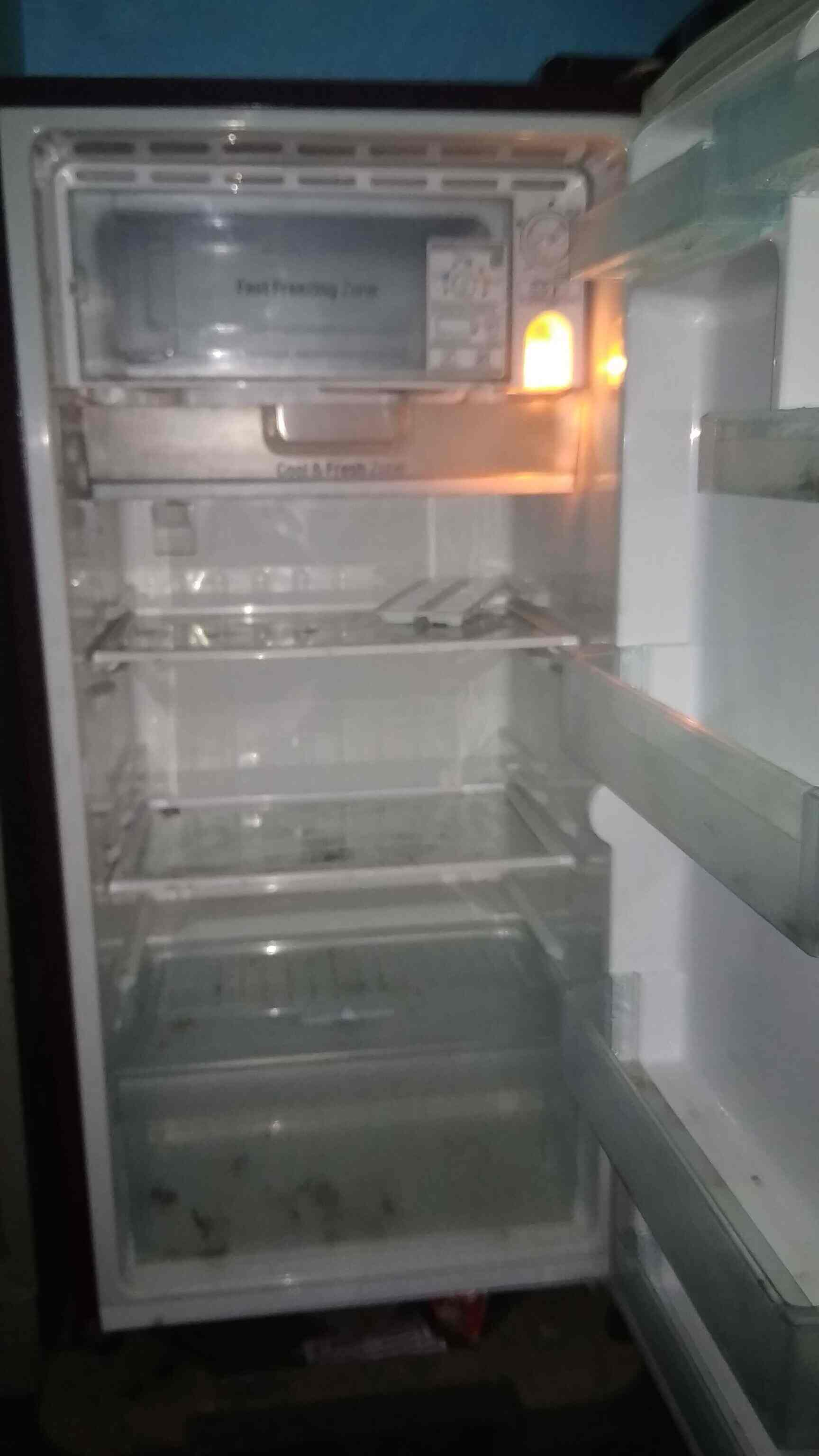 Top Second Hand Furniture Buyers in Balamurugan NagarVelacheri Best