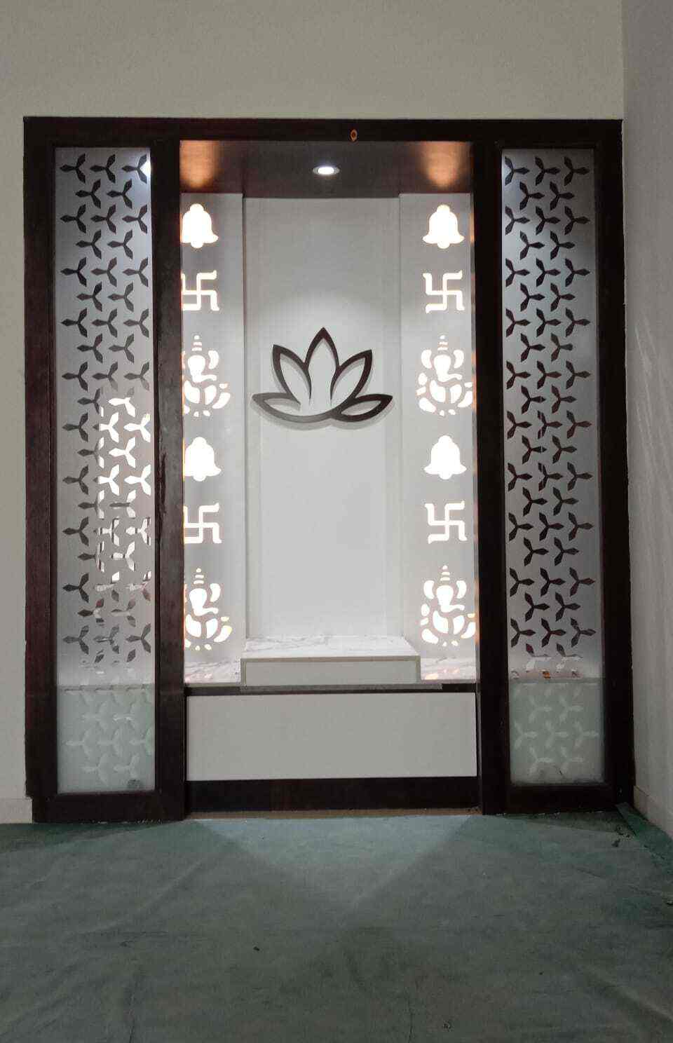 Fine Wood Polish in Tharamani,Chennai Best Carpenters in Chennai