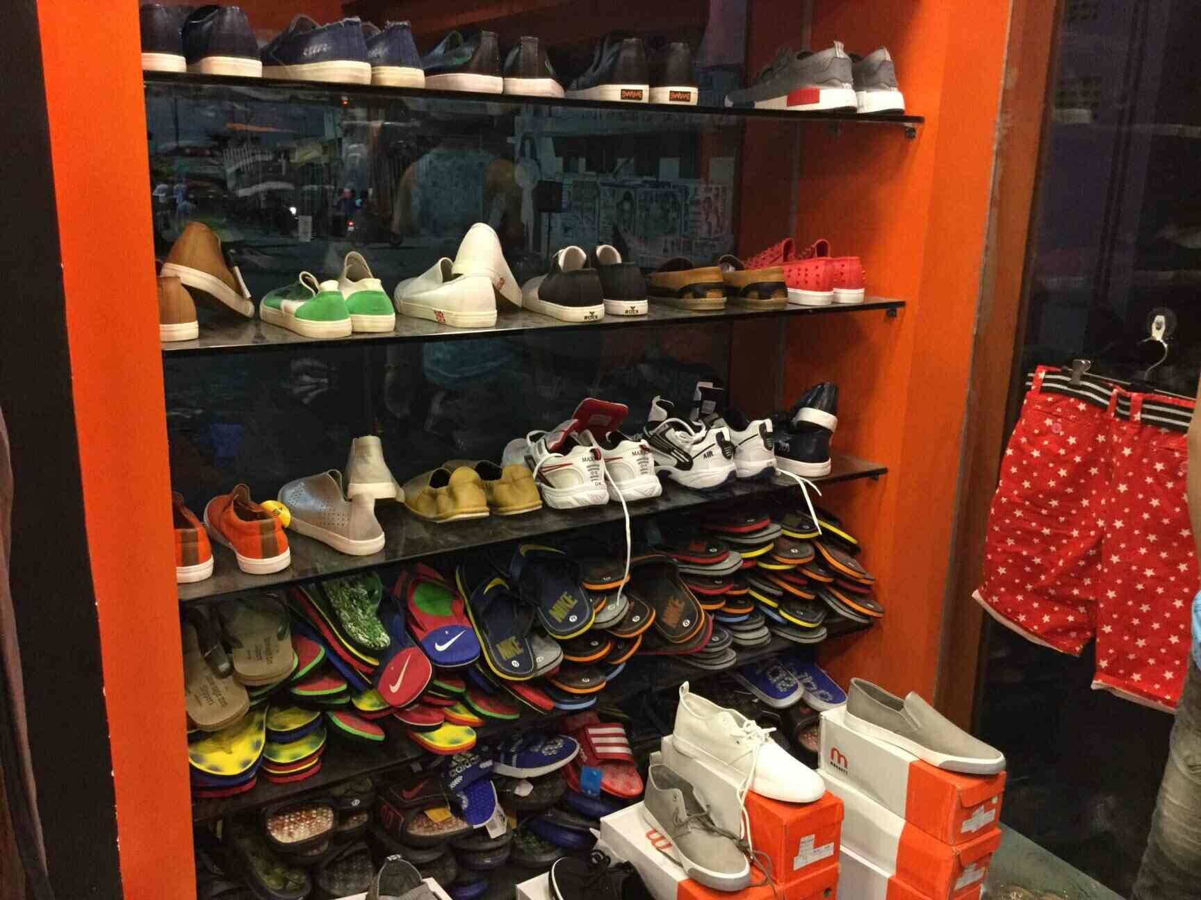 Sparks Mens Collections in Parrys,Chennai Best Gamthi Dress Material