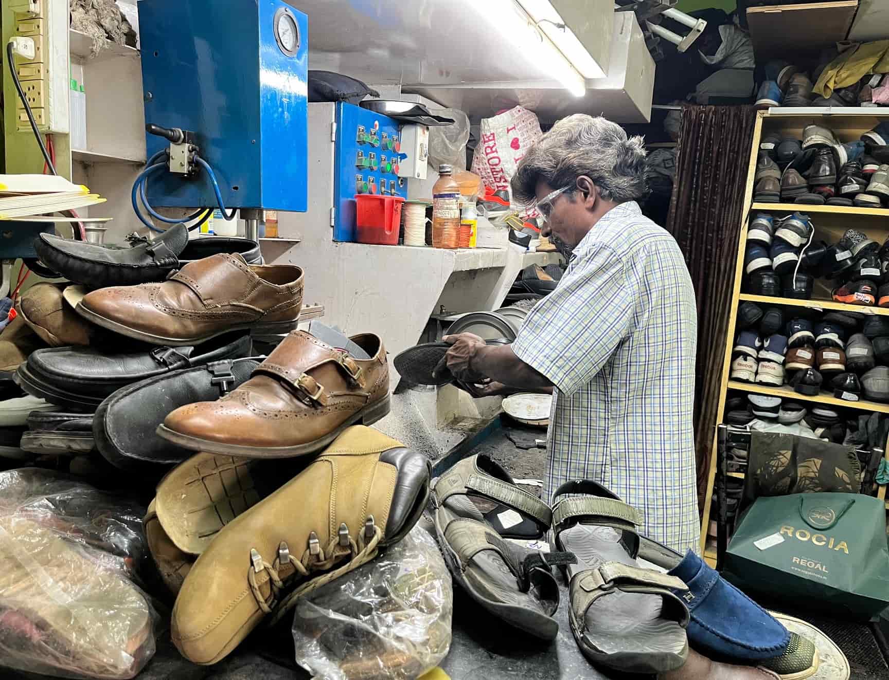 Top Delsey Luggage Bag Repair & Services in Vijayawada Best Delsey