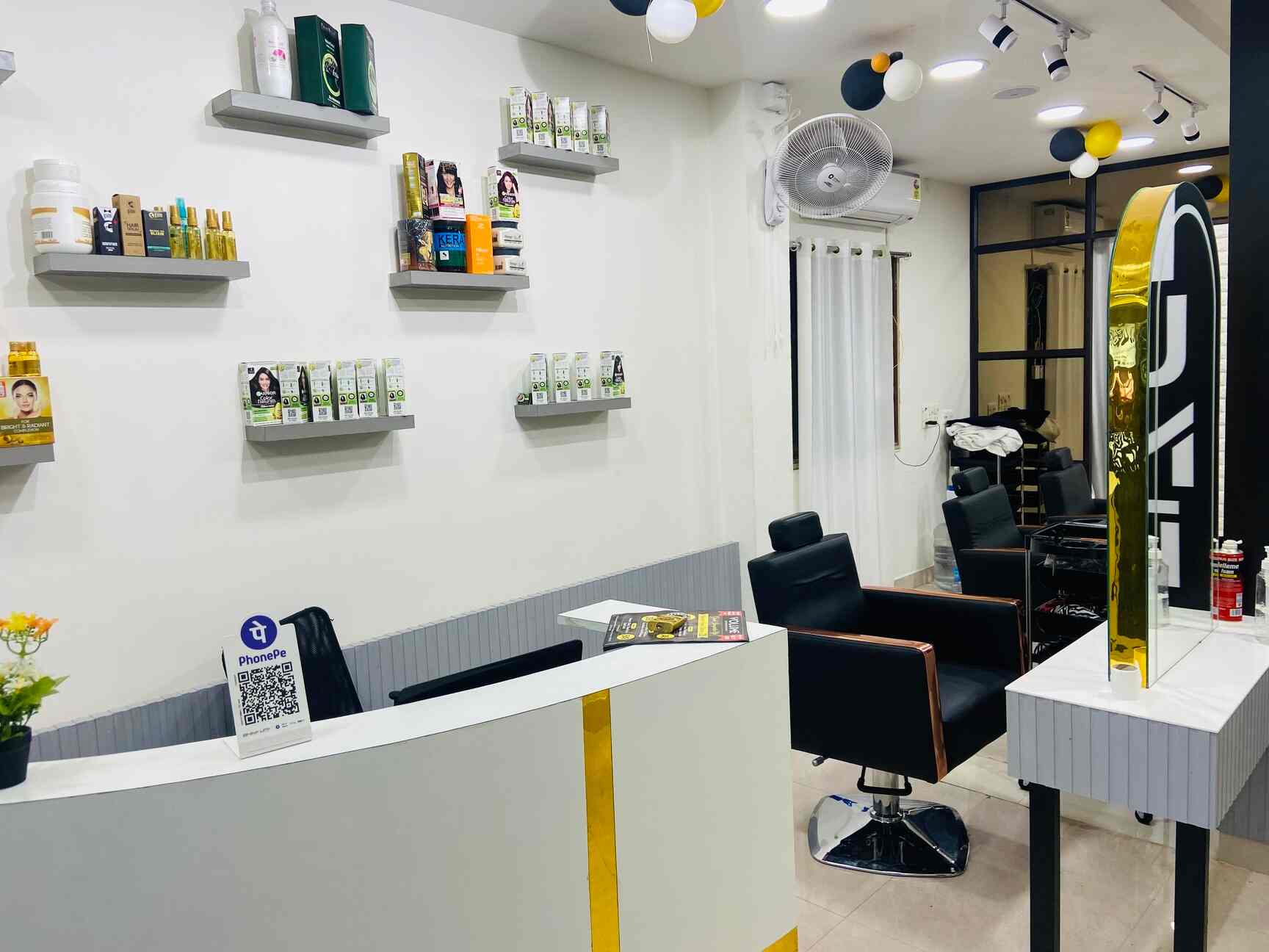 Volume Affordable Mens Salon in Puzhuthivakkam,Chennai Best Salons in