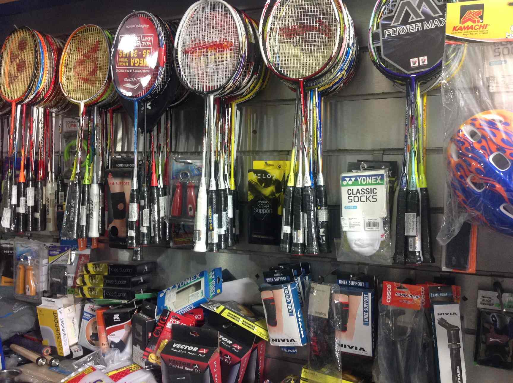 Sportz Citi in Mogappair,Chennai Best Cricket Bat Cover Dealers in