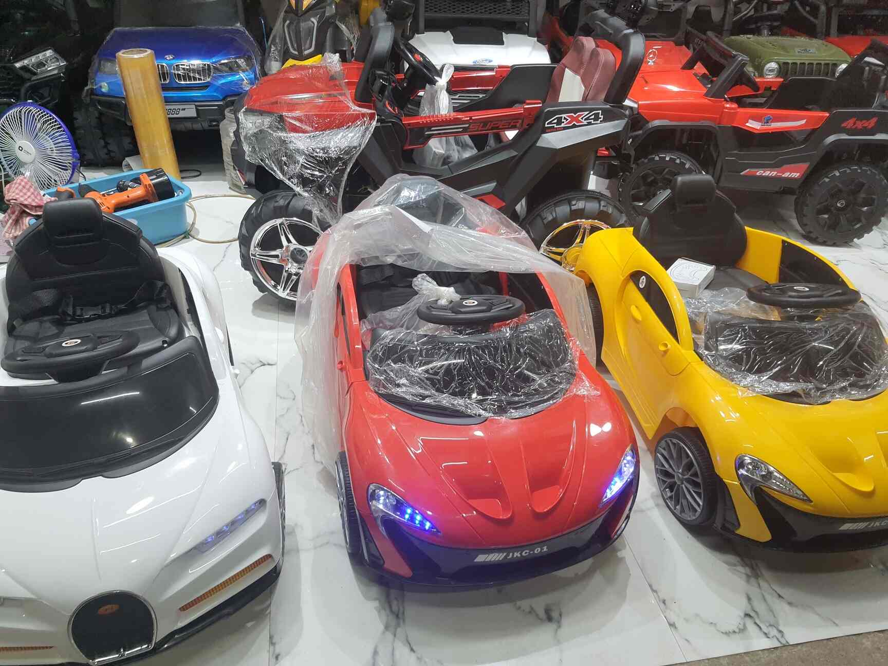 ISMAIL KIDS RIDE ON Battery Car WHOLESALE in Purasawalkam,Chennai