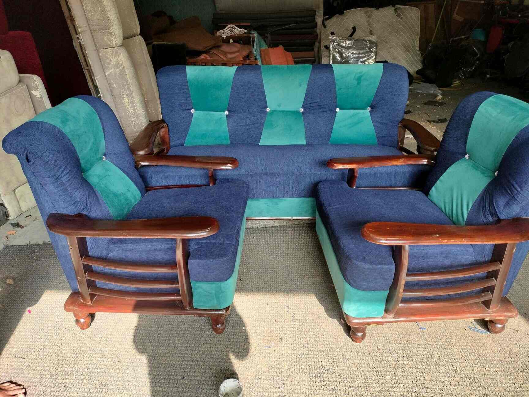 Top Sofa Set Manufacturers in Iyyappanthangal, Chennai सोफे सेट