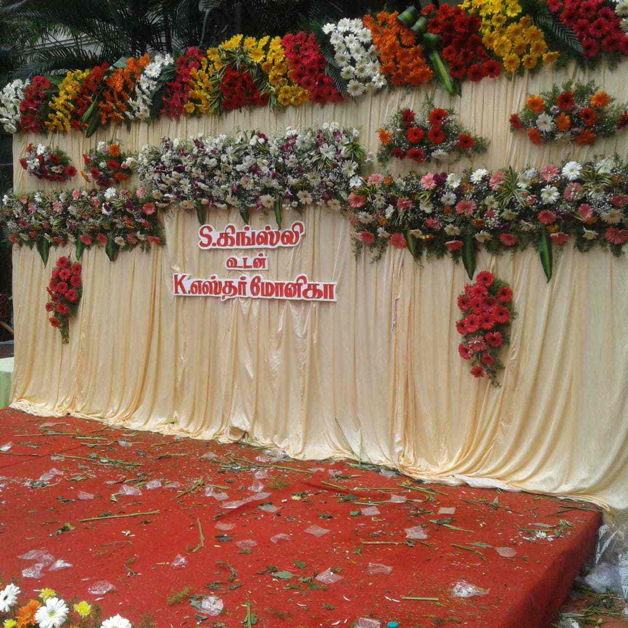 Priya Florist Bouquet Shop in Kelambakkam,Chennai Best Balloon