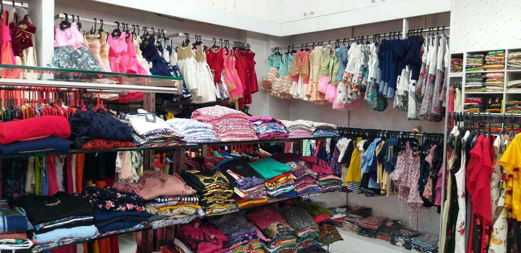 Hub The Fashion Store in Okkiyam Thoraipakkam,Chennai Best Kids