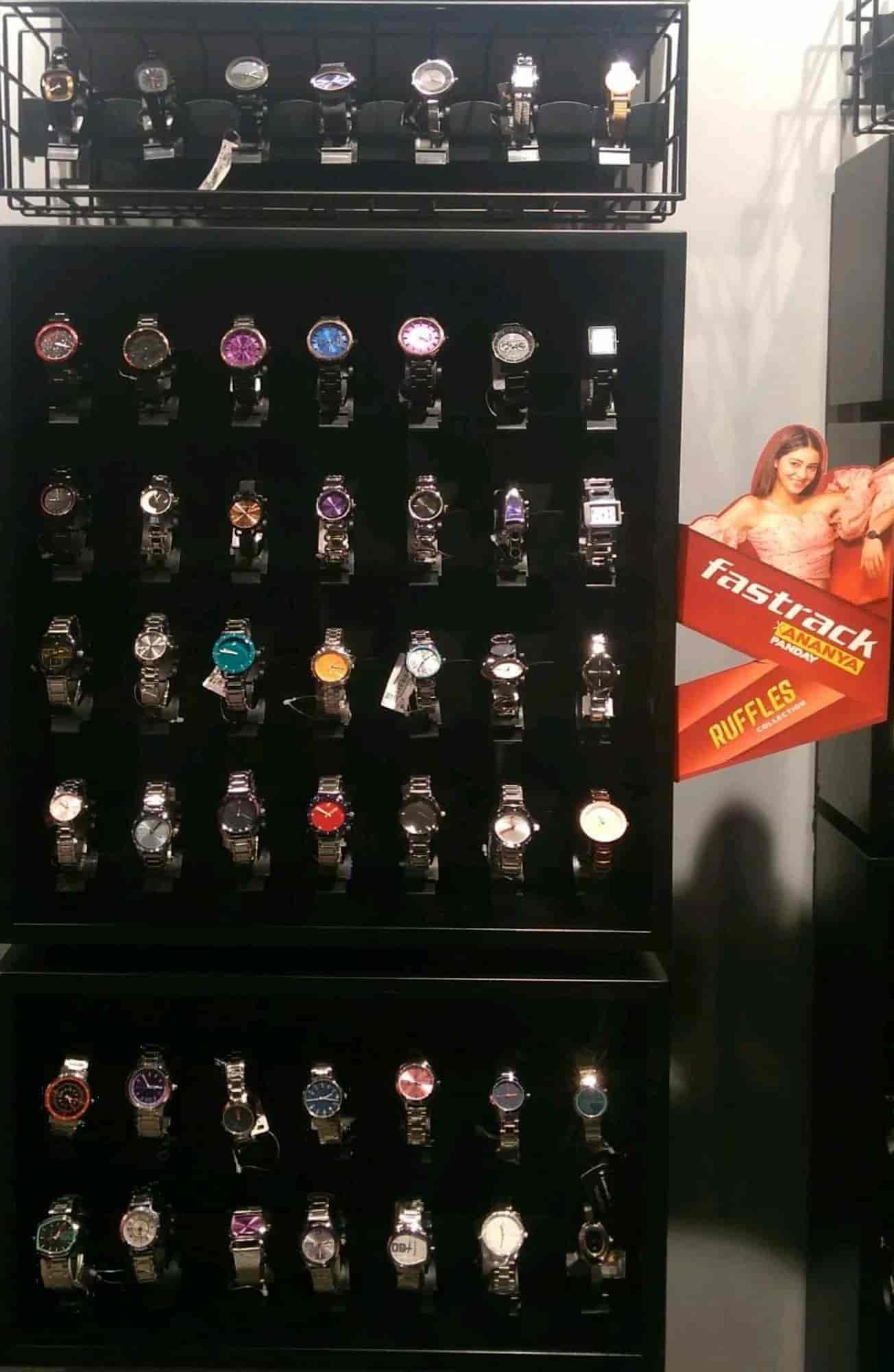 Fastrack showroom in omr store