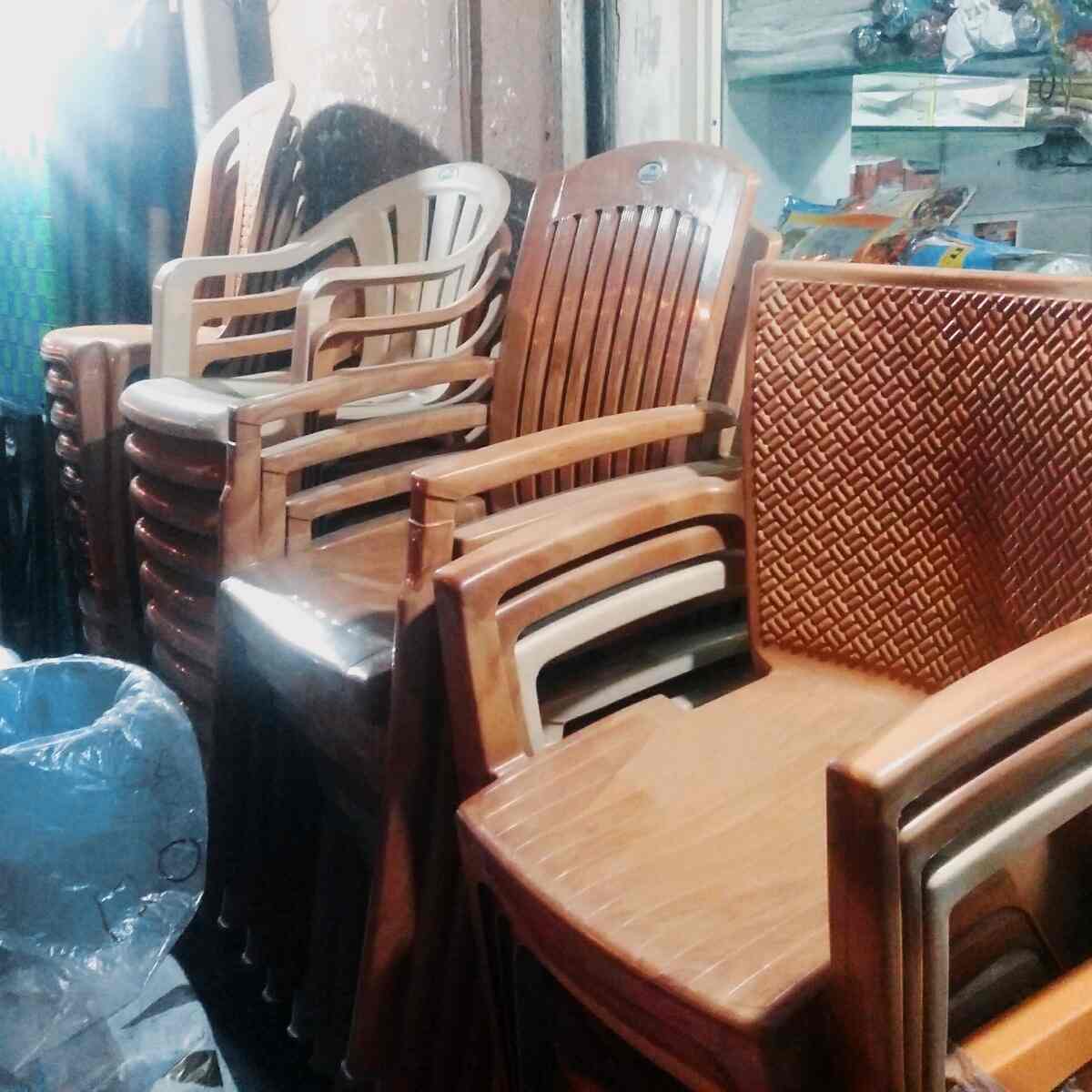 Sj Furniture And Kurl On Maters Showroom in Anna Nagar West Extension