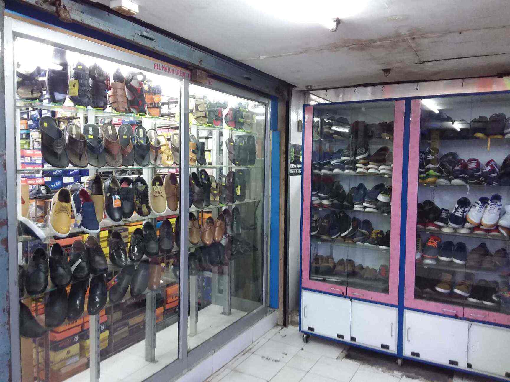 Walker Footwear in Pallavaram,Chennai Best Safety Shoe Dealers in