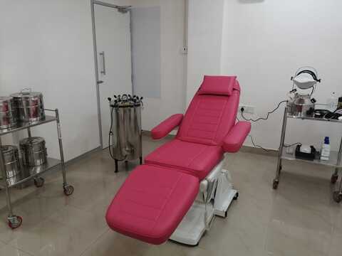Dr. Rajeshwari Skin Care and Hair Restoration Centre in Little Mount-Saidapet,Chennai - Best Hair Transplant Clinics in Chennai - Justdial Dr. Rajeshwari Skin Care and Hair Restoration Centre in Little Mount-Saidapet,Chennai - Best Hair Transplant Clinics in Chennai - Justdial