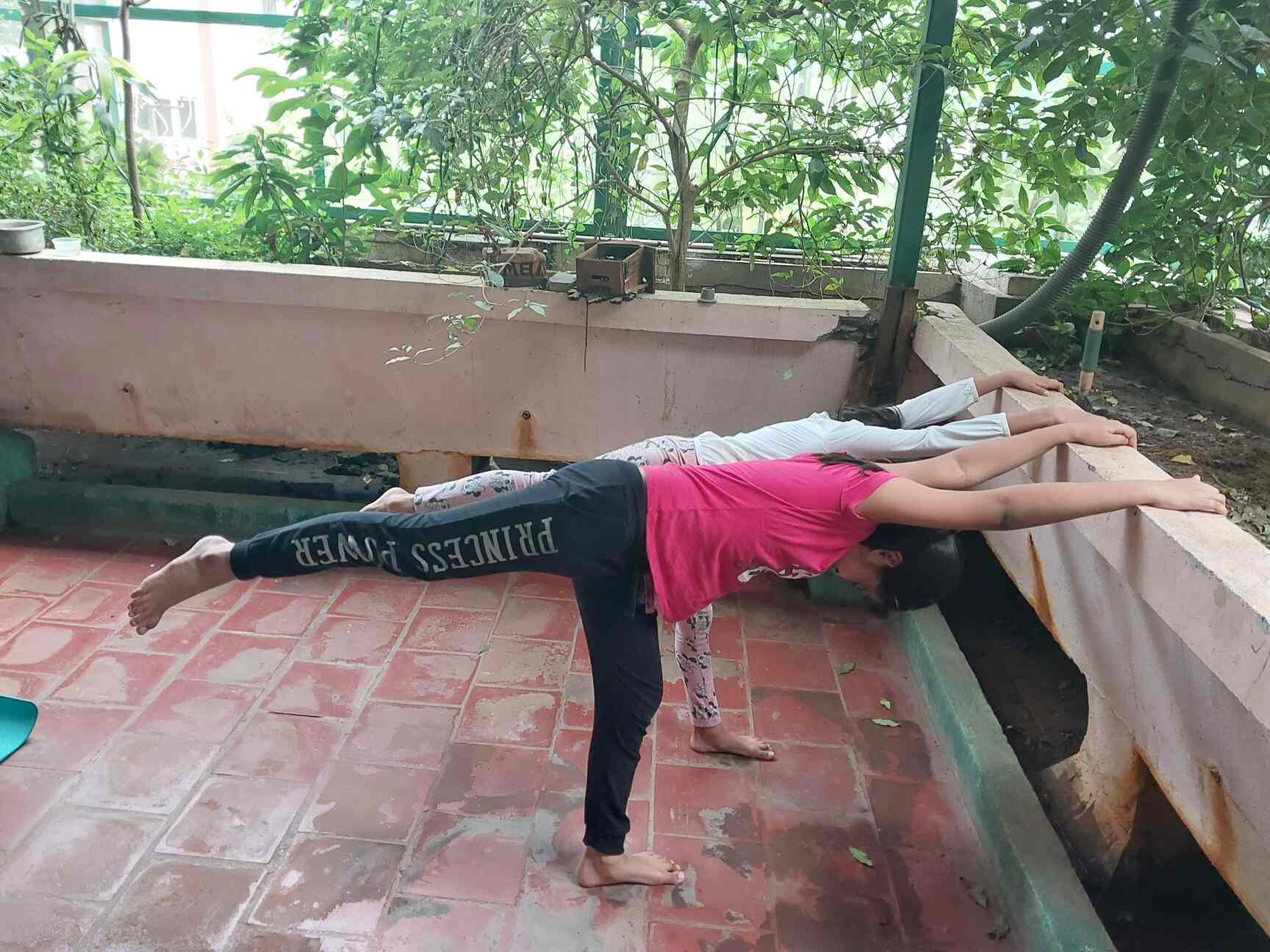 Top Yoga Classes near ITC Grand CholaGuindy Best Online Yoga Classes