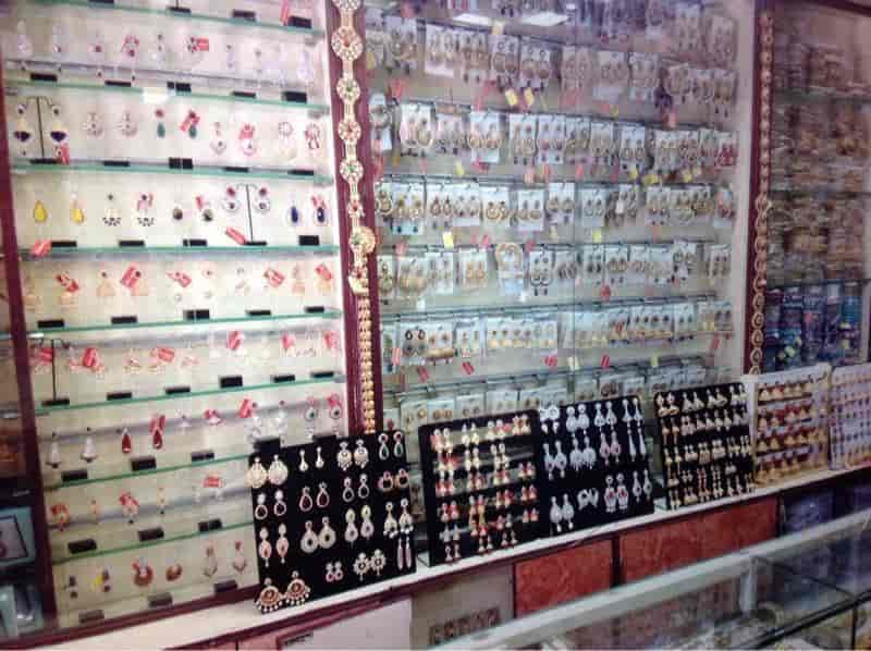 Supreme art jewellers sowcarpet store