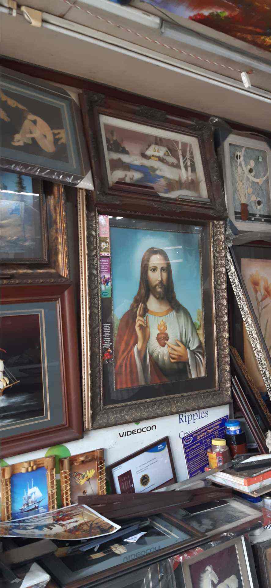 Top Photo Frame Dealers in Valasaravakkam Best Picture Frame Dealers