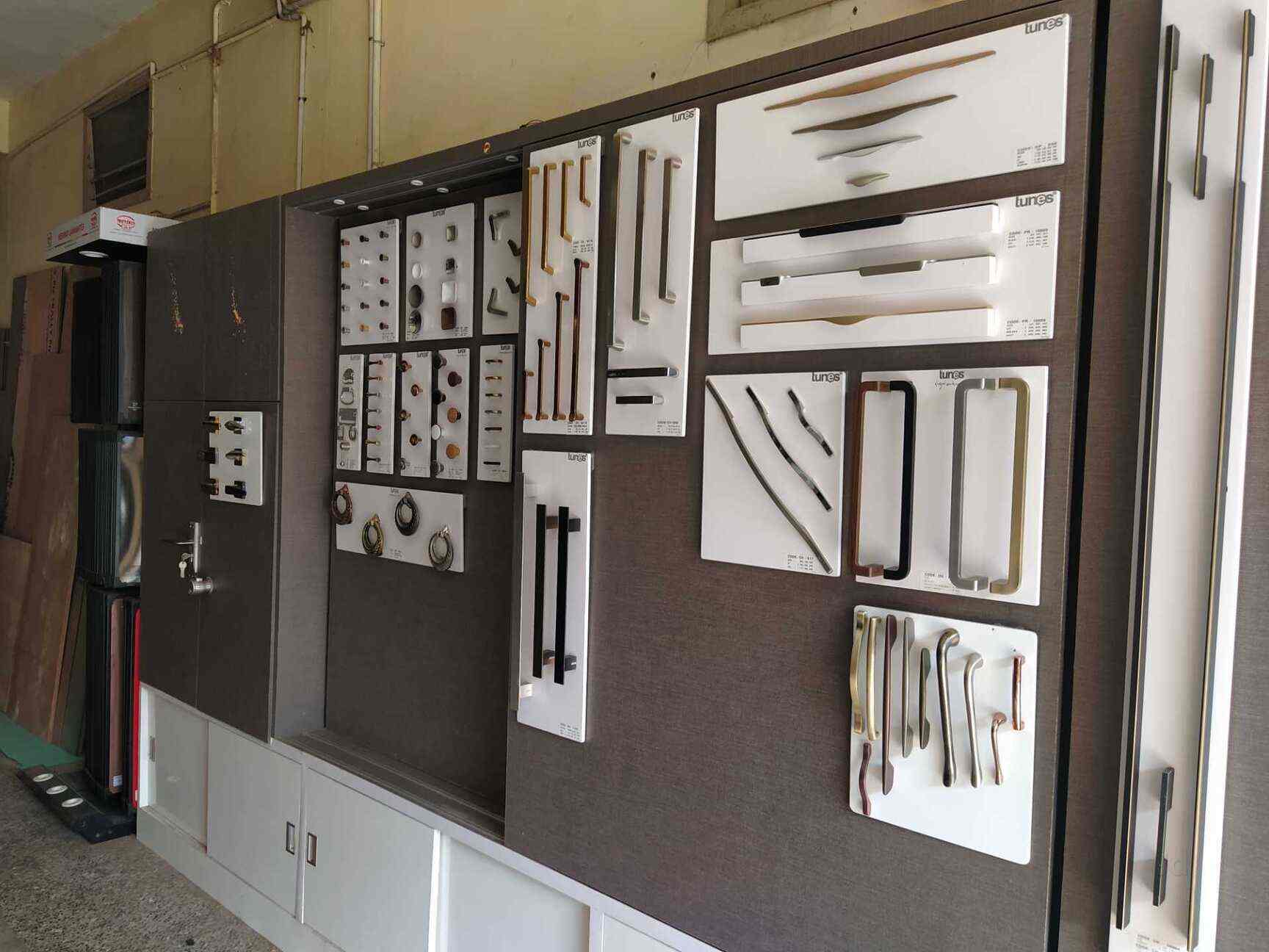 Shri Guru Ganesh Plywoods and Laminates in Mylapore,Chennai Best