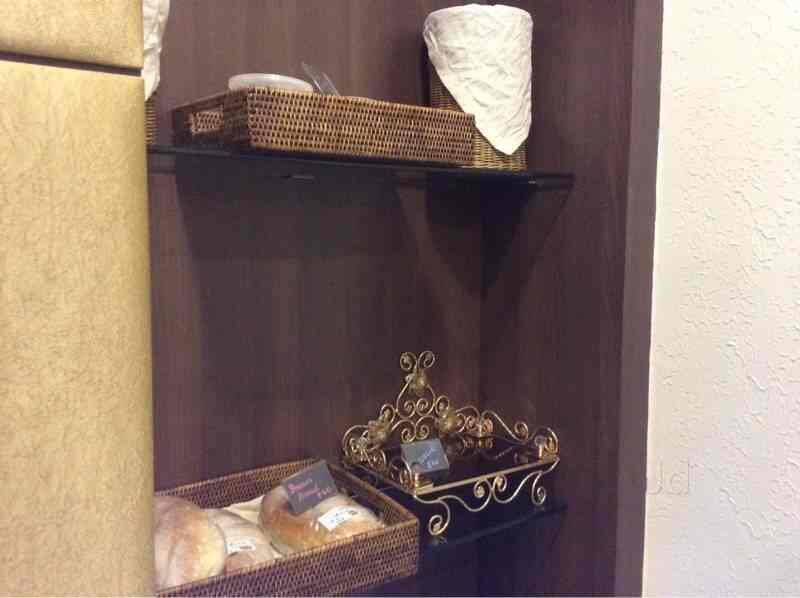 Pantry D'or Bakery & Cafe in Anna Nagar East,Chennai Order Food