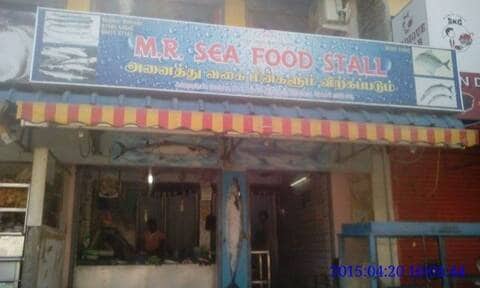 Fish Retailers in Velachery Road Velacheri Chennai Fish